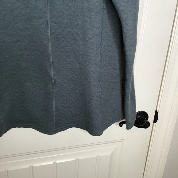 Kuhl Women's Athena Pullover in Pewter Green Size Medium. - Picture 9 of 16